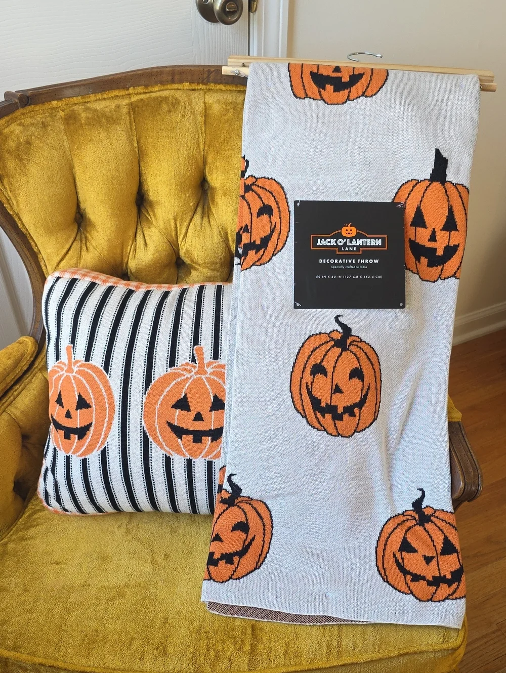 NWT Halloween Knit Throw Blanket 50X60 IN 100% Cotton Jack-O-Lantern Pumpkins 🎃